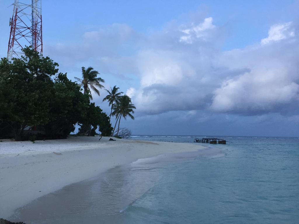 Fulidhoo Ihaa Lodge Exterior photo